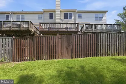 Exterior - 6203 Cliffside Ter, Frederick, MD 21701 photo 7 of 7