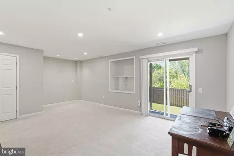 Living - 6203 Cliffside Ter, Frederick, MD 21701 photo 6 of 6