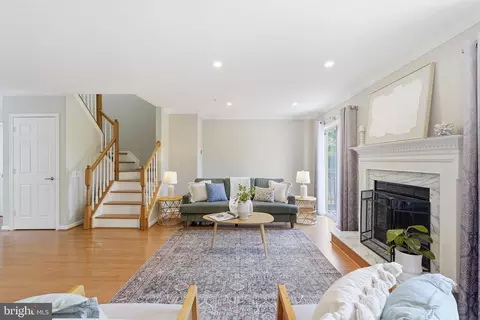 Living - 6203 Cliffside Ter, Frederick, MD 21701 photo 2 of 6
