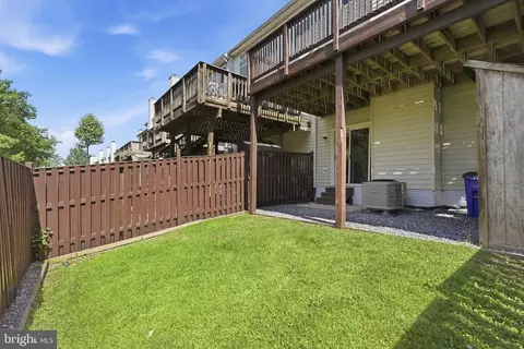 Exterior - 6203 Cliffside Ter, Frederick, MD 21701 photo 6 of 7