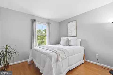 Bedroom - 6203 Cliffside Ter, Frederick, MD 21701 photo 6 of 6