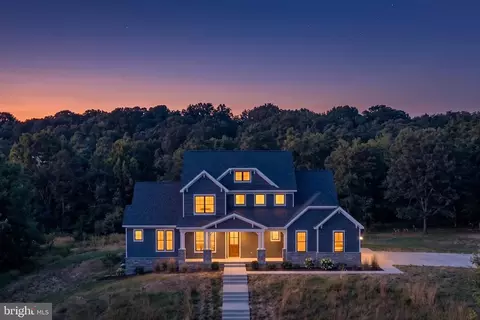 7176 Meadowbrooke Dr, Frederick, MD 21701