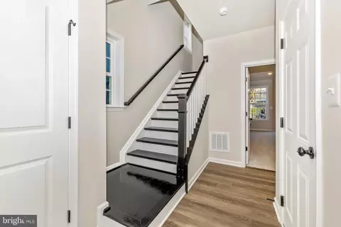 Entry Way - 306 Baughmans Ln # C, Frederick, MD 21702 photo 1 of 8