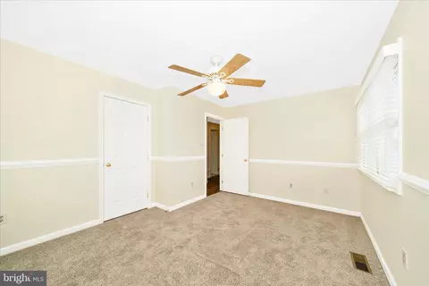 Bedroom - 9534 Liberty Rd, Frederick, MD 21701 photo 6 of 10