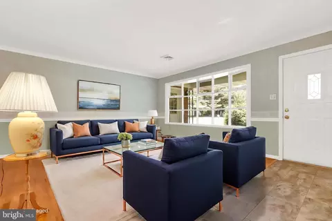 Living - 5827 Etzler Rd, Frederick, MD 21702 photo 3 of 15
