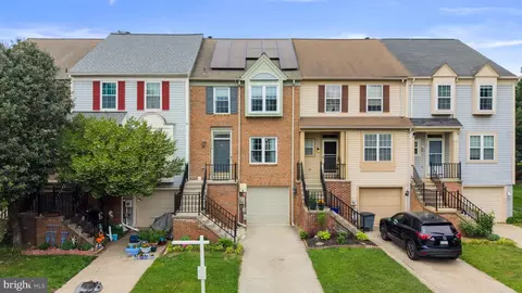 7069 Bradshaw Ct W, Frederick, MD 21703