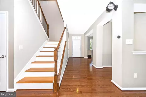 Entry Way - 2021 Chamberlain Dr, Frederick, MD 21702 photo 5 of 7