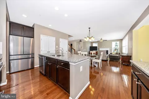 Kitchen - 2021 Chamberlain Dr, Frederick, MD 21702 photo 2 of 2