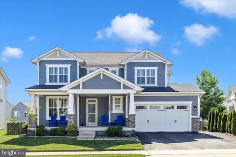 2021 Chamberlain Dr, Frederick, MD 21702