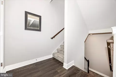 Entry Way - 7135 Delegate Pl, Frederick, MD 21703 photo 12 of 17