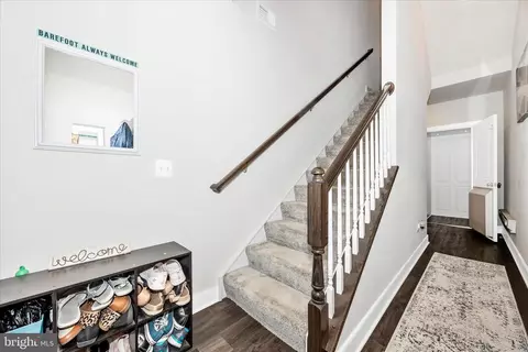 Entry Way - 7135 Delegate Pl, Frederick, MD 21703 photo 2 of 17