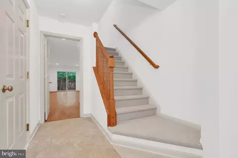Entry Way - 2495 Lakeside Dr, Frederick, MD 21702 photo 3 of 3