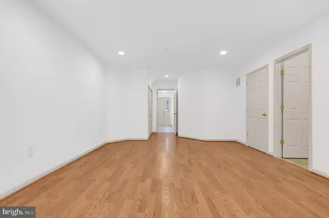 Living - 2495 Lakeside Dr, Frederick, MD 21702 photo 10 of 10