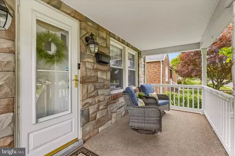 Exterior - 6 E 13th St, Frederick, MD 21701 photo 4 of 11
