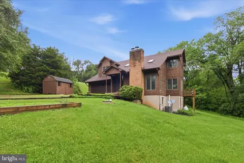 12763 Bunker Hill Rd, Union Bridge, MD 21791