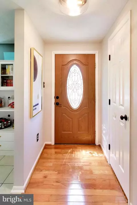 511 Hollyberry Way, Frederick, MD 21703 photo 3
