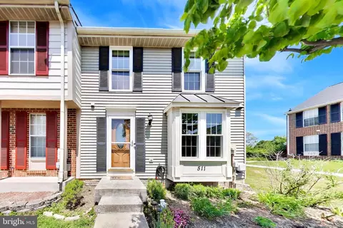 511 Hollyberry Way, Frederick, MD 21703 photo 2