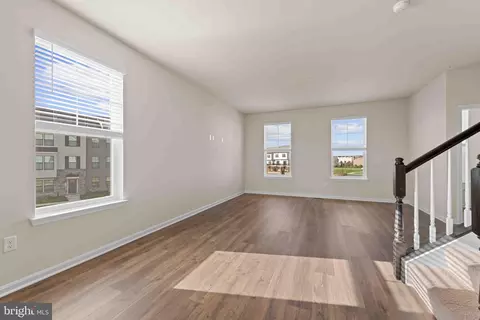 Living - 395 Ensemble Way, Frederick, MD 21701 photo 2 of 5