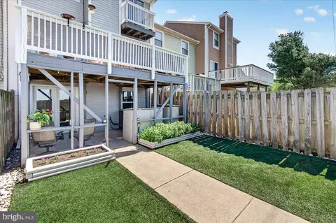 Exterior - 541 Ellrose Ct, Frederick, MD 21703 photo 16 of 32