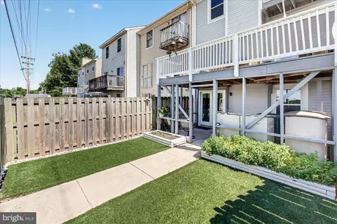 Exterior - 541 Ellrose Ct, Frederick, MD 21703 photo 17 of 32