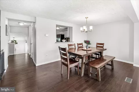 Dining - 541 Ellrose Ct, Frederick, MD 21703 photo 2 of 5