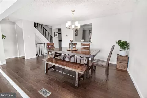 Dining - 541 Ellrose Ct, Frederick, MD 21703 photo 4 of 5