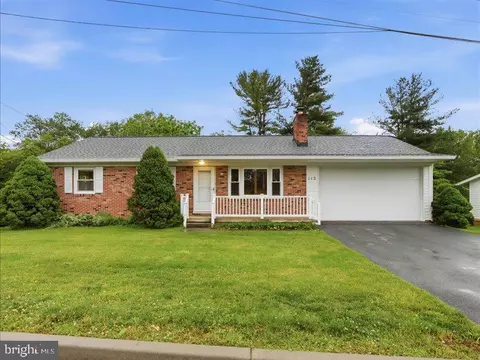 112 Locust Ct, Middletown, MD 21769