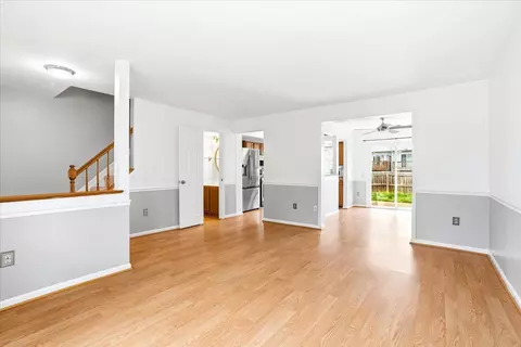 Living - 5735 Sunset View Ln, Frederick, MD 21703 photo 4 of 5