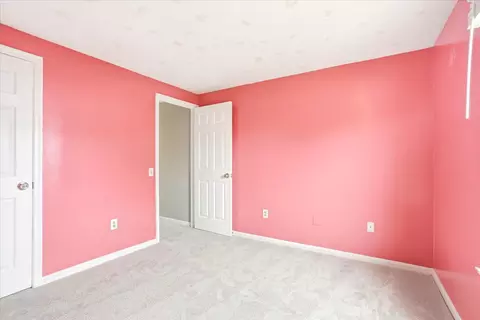Bedroom - 5735 Sunset View Ln, Frederick, MD 21703 photo 5 of 7