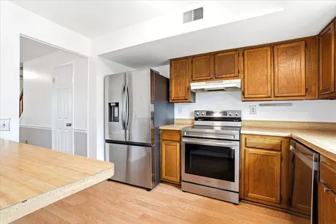 Kitchen - 5735 Sunset View Ln, Frederick, MD 21703 photo 3 of 3
