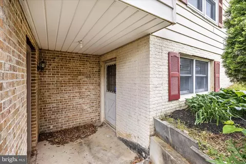 Exterior - 98 Summers Dr, Middletown, MD 21769 photo 6 of 6