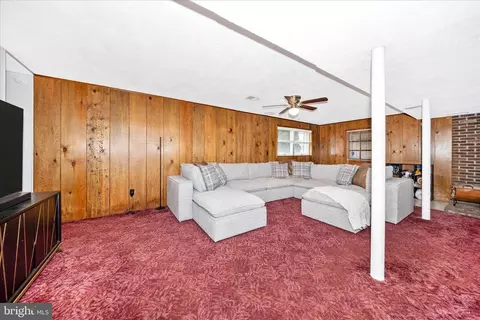 Living - 98 Summers Dr, Middletown, MD 21769 photo 1 of 1