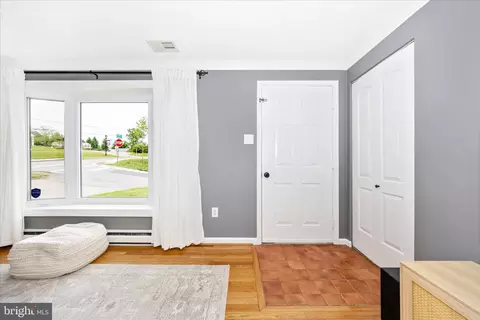 Entry Way - 98 Summers Dr, Middletown, MD 21769 photo 1 of 5