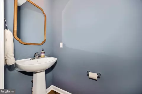 Entry Way - 1817 Bird Run, Frederick, MD 21702 photo 7 of 11