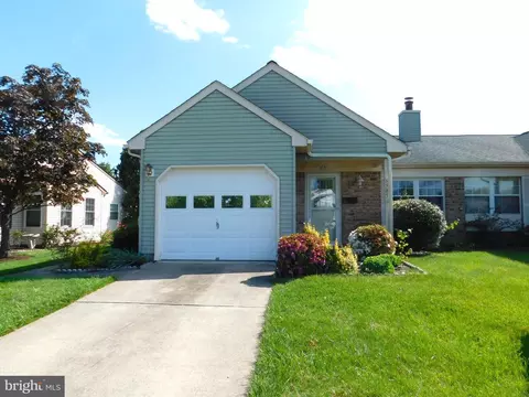 6985 Arbor Dr, Frederick, MD 21703
