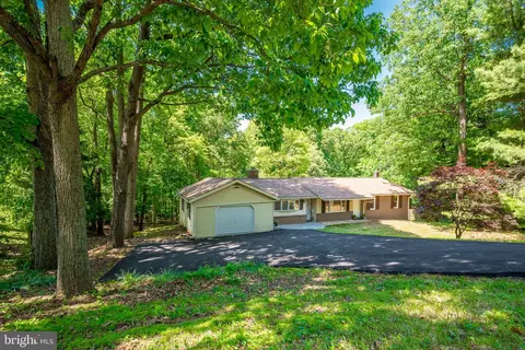4420 Highboro Dr, Mount Airy, MD 21771