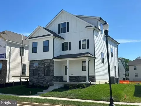 Exterior - 456 Hanson St, Frederick, MD 21701 photo 2 of 7