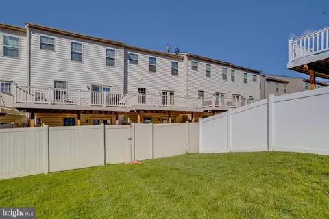 Exterior - 6214 Posey St, Frederick, MD 21703 photo 8 of 8