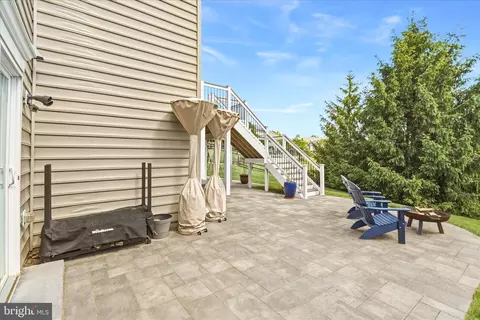 Exterior - 2258 W Greenleaf Dr, Frederick, MD 21702 photo 5 of 8