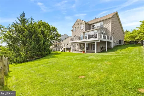 Exterior - 2258 W Greenleaf Dr, Frederick, MD 21702 photo 8 of 8