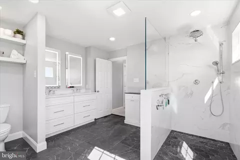 Bath - 2258 W Greenleaf Dr, Frederick, MD 21702 photo 1 of 4