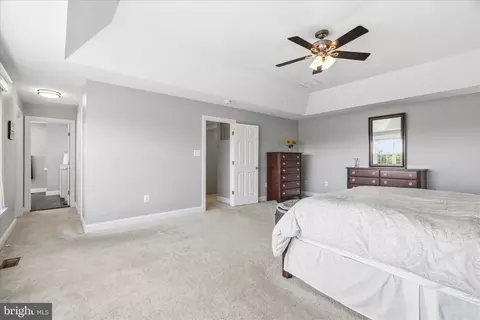 Entry Way - 2258 W Greenleaf Dr, Frederick, MD 21702 photo 2 of 3