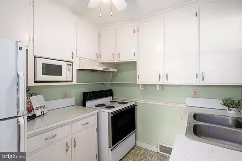 Kitchen - 2 A Norva Ave, Frederick, MD 21701 photo 2 of 2