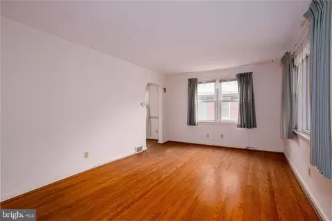 Living - 2 A Norva Ave, Frederick, MD 21701 photo 2 of 2