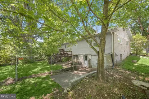 Exterior - 9915 Masser Rd, Frederick, MD 21702 photo 2 of 9