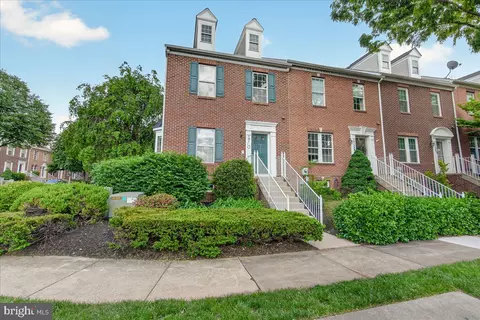 Exterior - 1740 Derrs Sq E, Frederick, MD 21701 photo 2 of 27