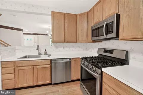 Kitchen - 1740 Derrs Sq E, Frederick, MD 21701 photo 4 of 5