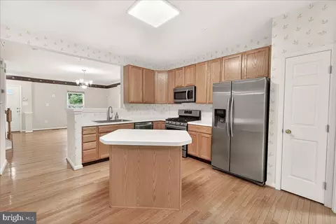 Kitchen - 1740 Derrs Sq E, Frederick, MD 21701 photo 2 of 5