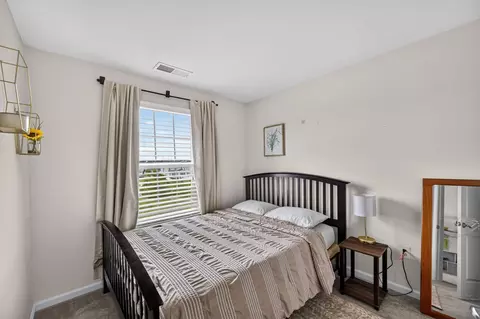 Bedroom - 6357 Walcott Ln, Frederick, MD 21703 photo 4 of 5