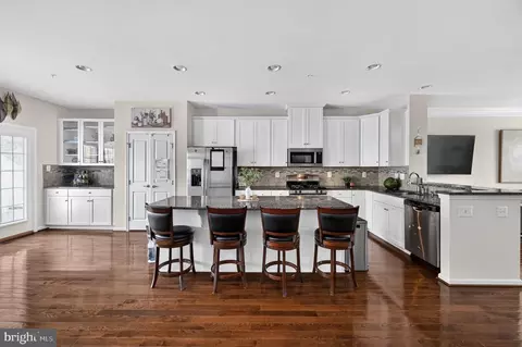 Kitchen - 6357 Walcott Ln, Frederick, MD 21703 photo 3 of 4
